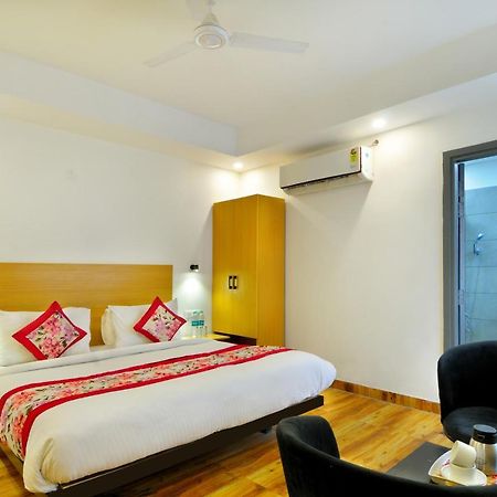 The Red York Hotel Ghaziabad Ngoại thất bức ảnh