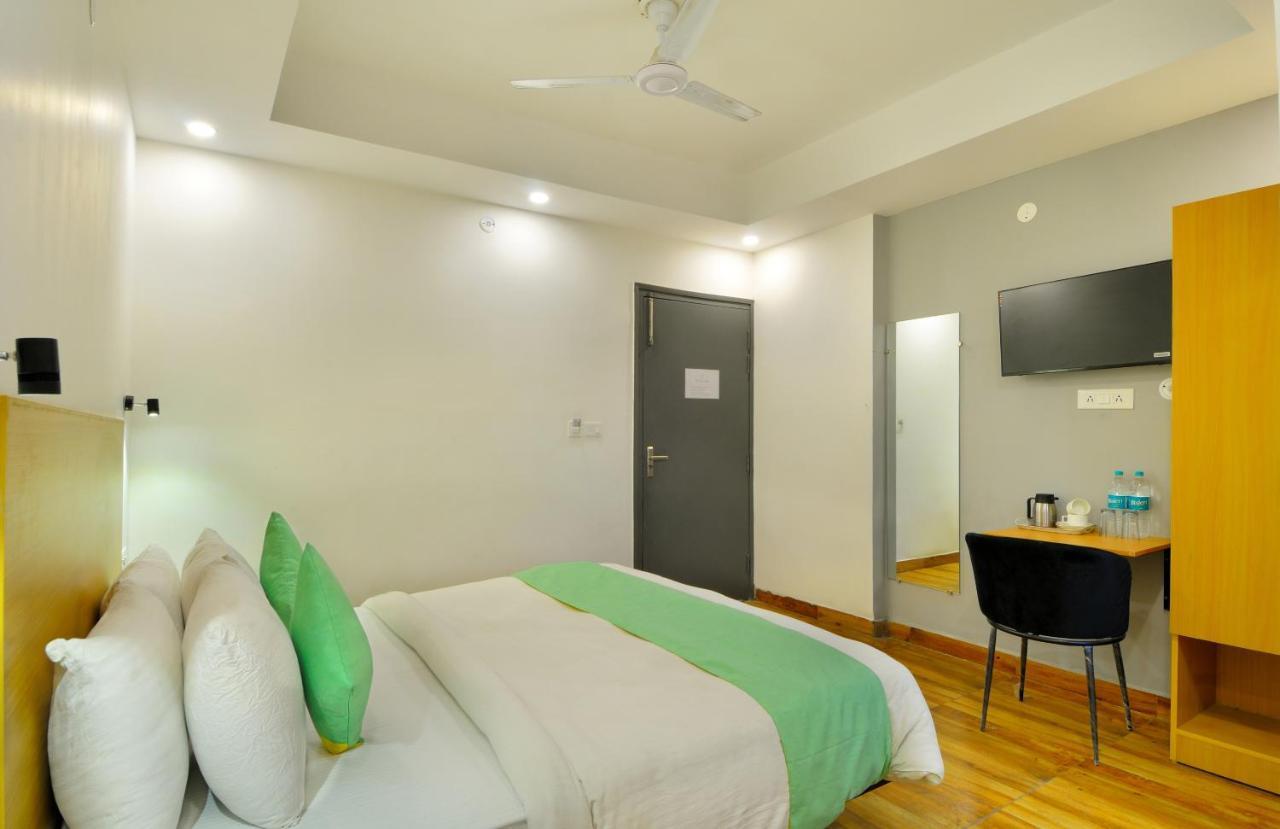 The Red York Hotel Ghaziabad Ngoại thất bức ảnh