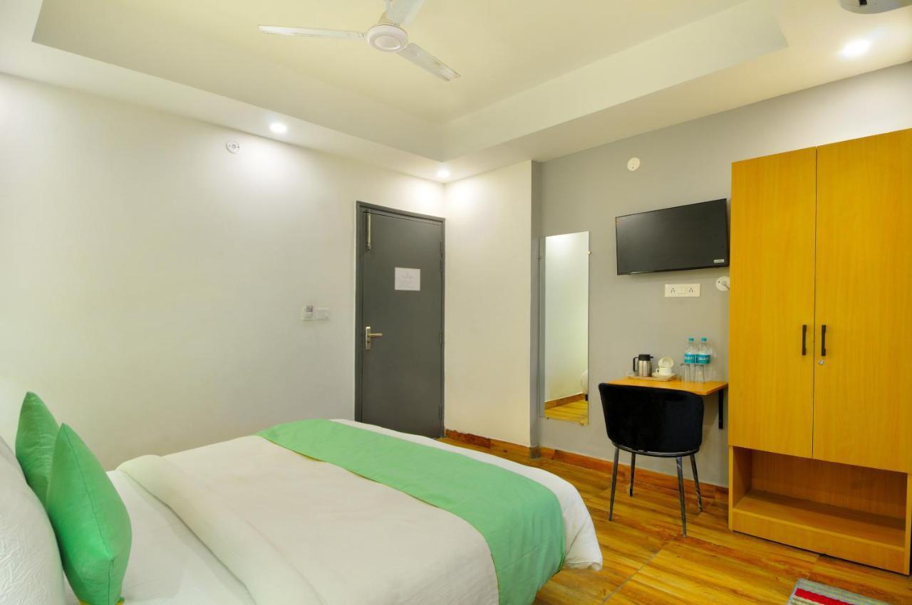 The Red York Hotel Ghaziabad Ngoại thất bức ảnh