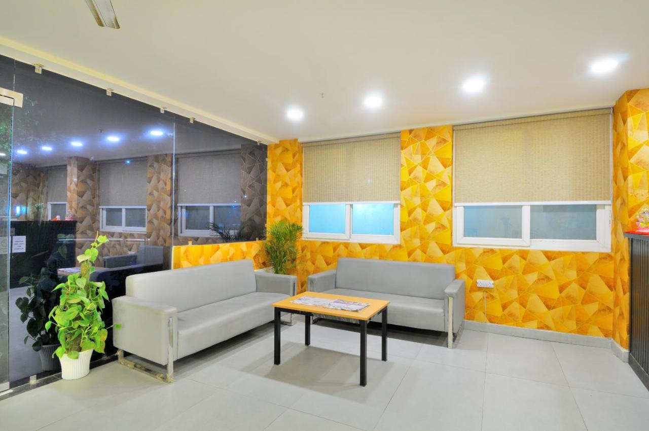 The Red York Hotel Ghaziabad Ngoại thất bức ảnh