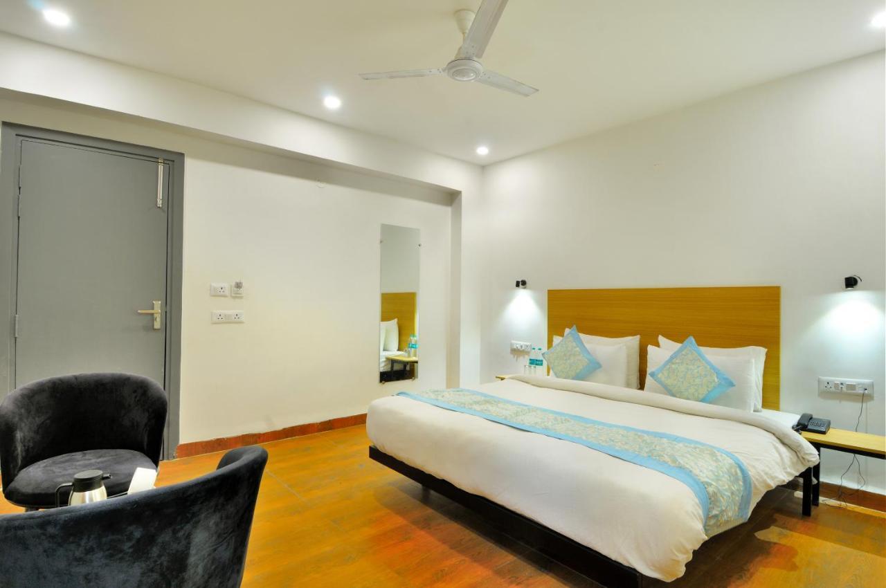 The Red York Hotel Ghaziabad Ngoại thất bức ảnh