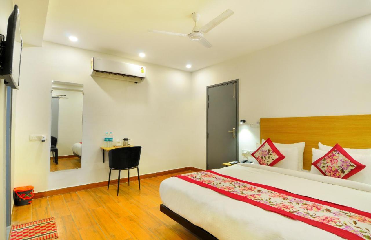 The Red York Hotel Ghaziabad Ngoại thất bức ảnh
