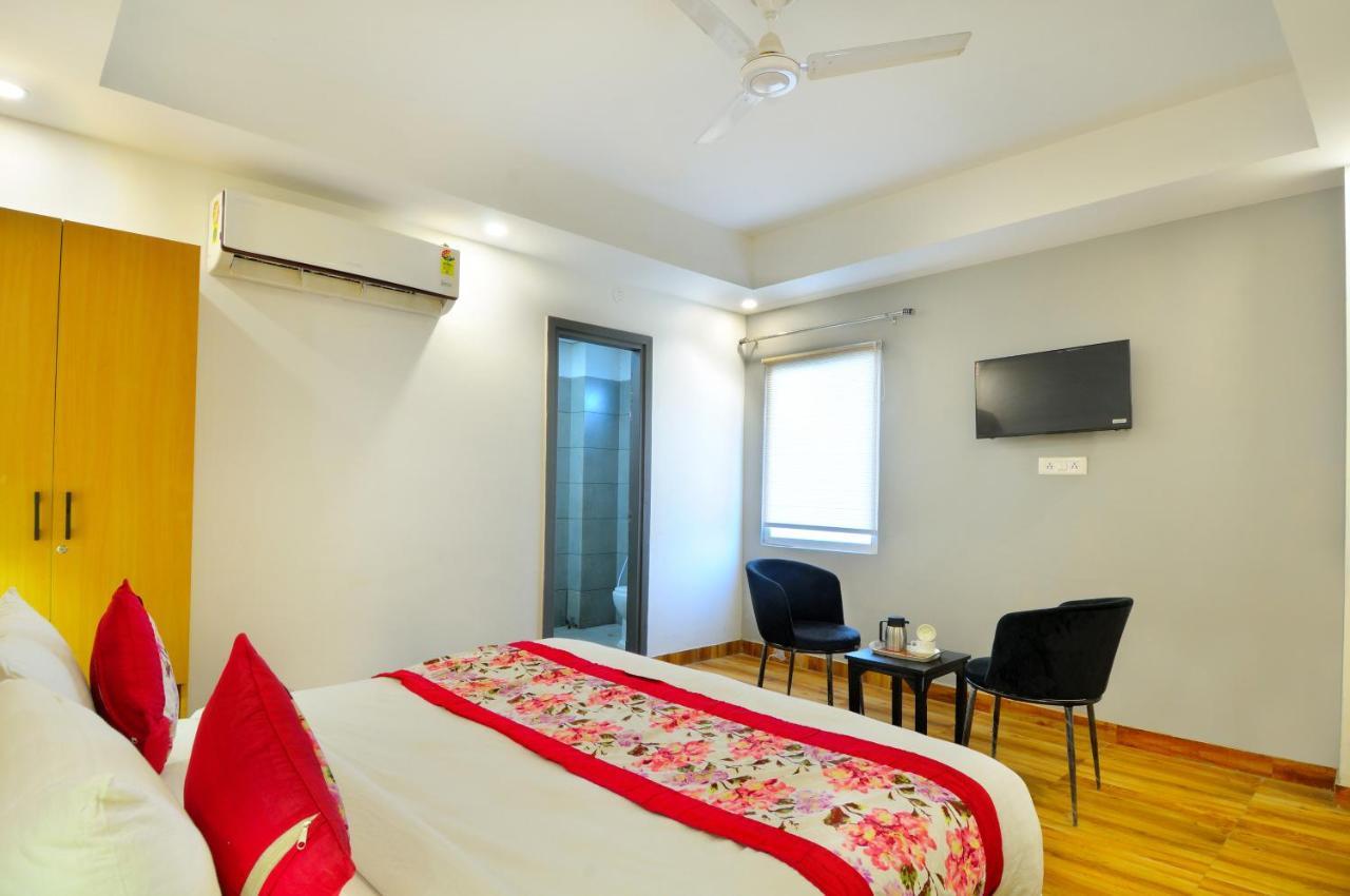 The Red York Hotel Ghaziabad Ngoại thất bức ảnh